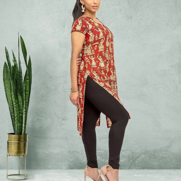 Red Printed Kurta, Tranquil Threads | Muvvas Boutique - Picture 4 of 5